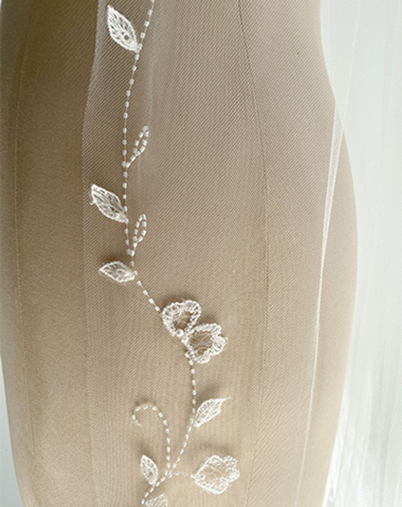 Embroidered Vine Veil