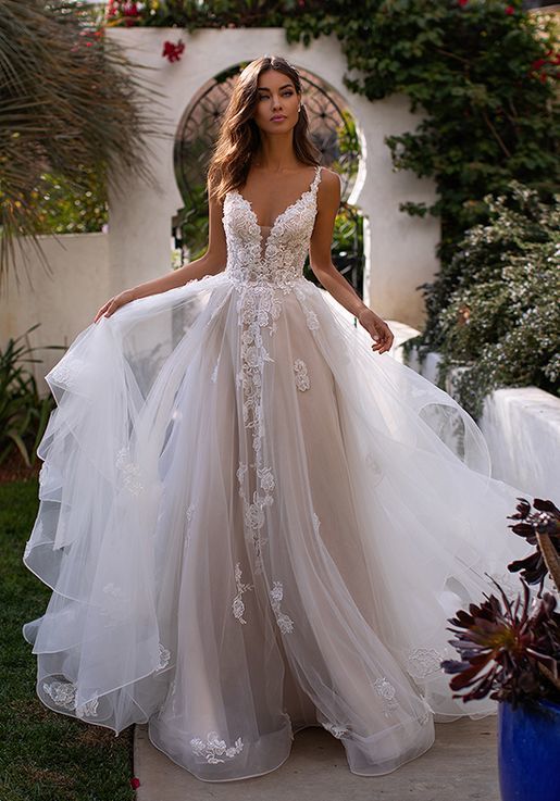 Ariel H1394 by Moonlight Bridal