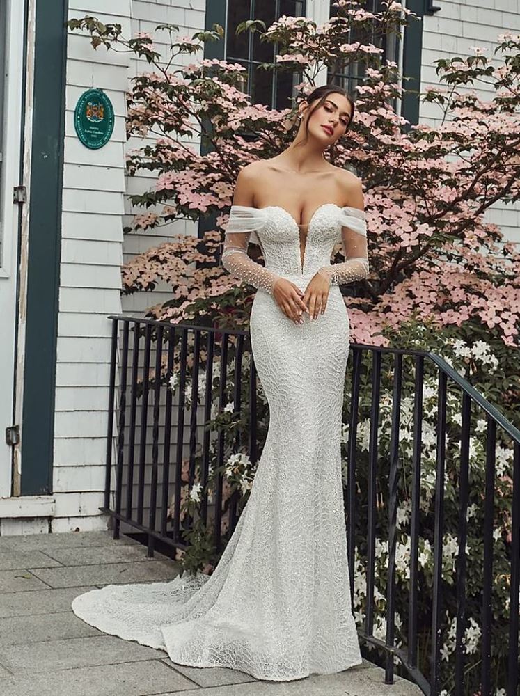 hailey bieber wedding dress