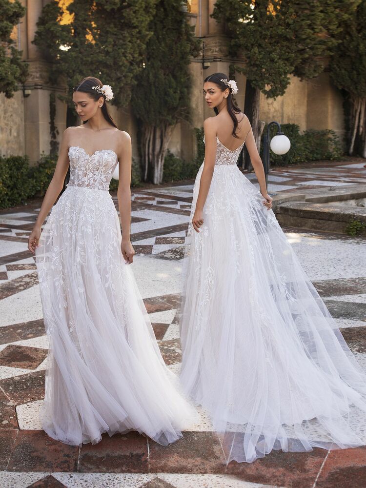 Disney Princess-inspired wedding gown line coming this spring | PIX11